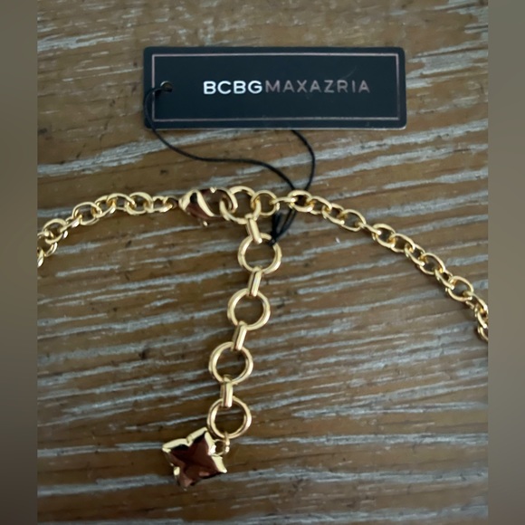 BCBGMAXAZRIA Statement Necklace - Picture 5 of 7